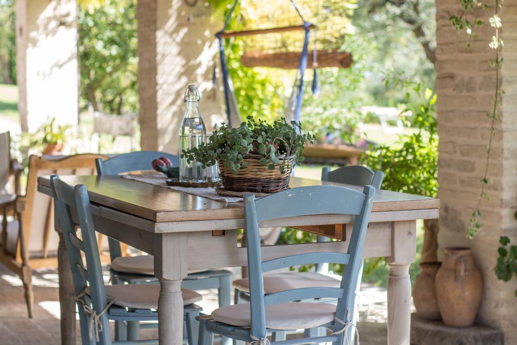 Bed and Breakfast Poggio Dei Prugnoli à Tavoleto Extérieur photo